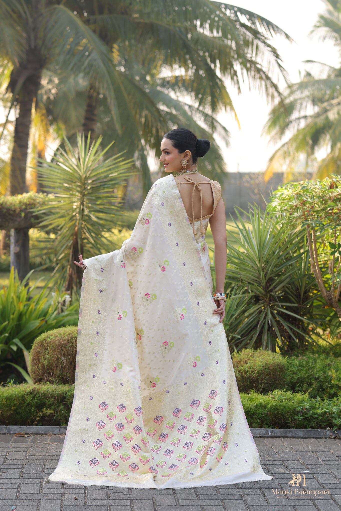 PushpJhari Banarasi Silk