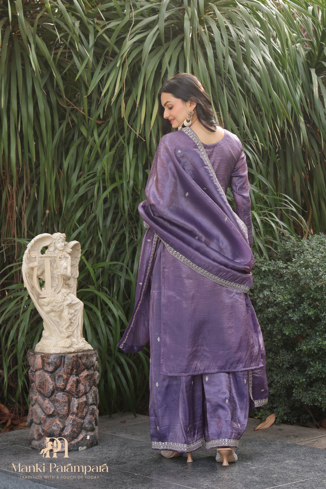 Manki Parampara- Lavender Royal Set