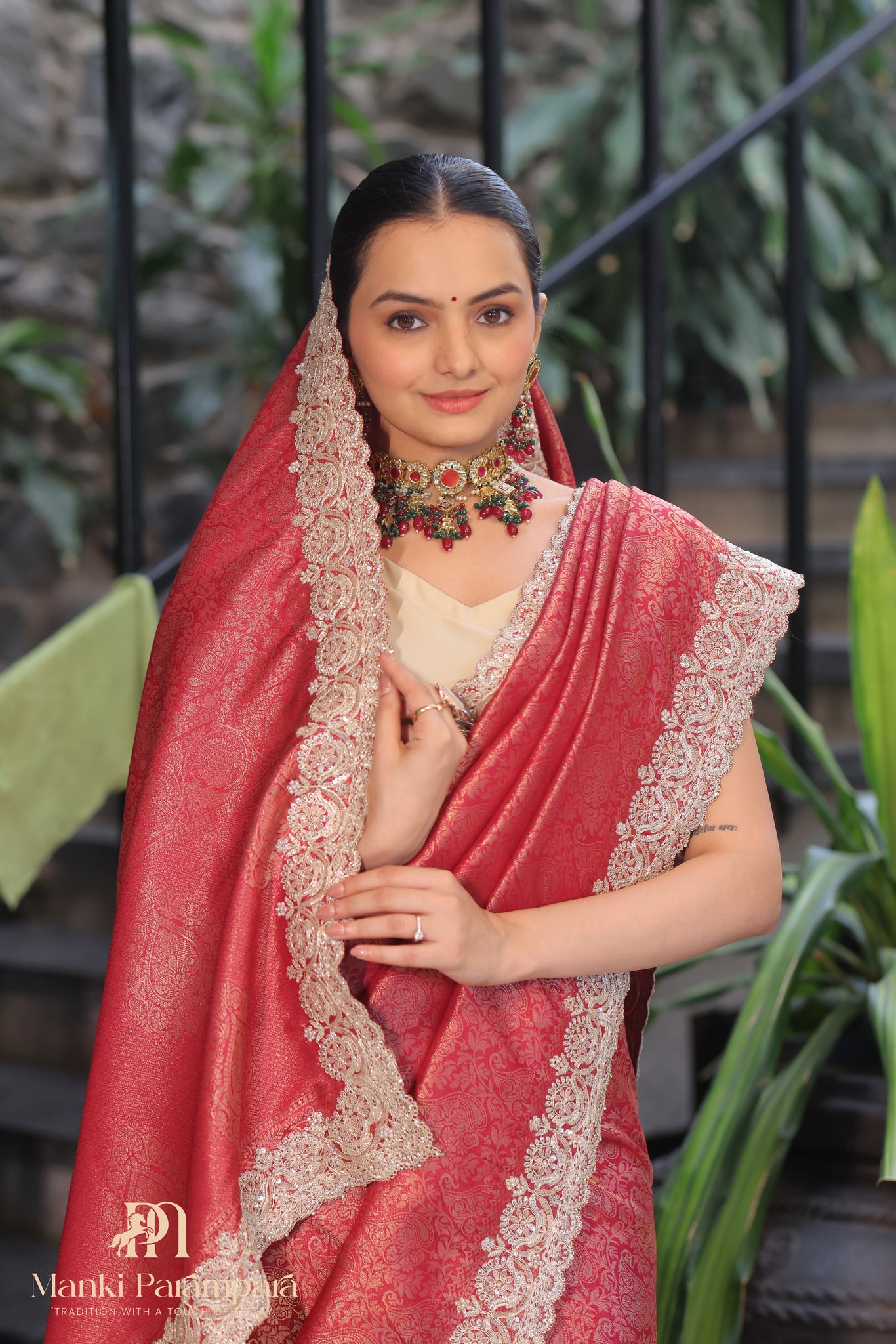 Royal Handcrafted Banarasi Zari Lace Saree