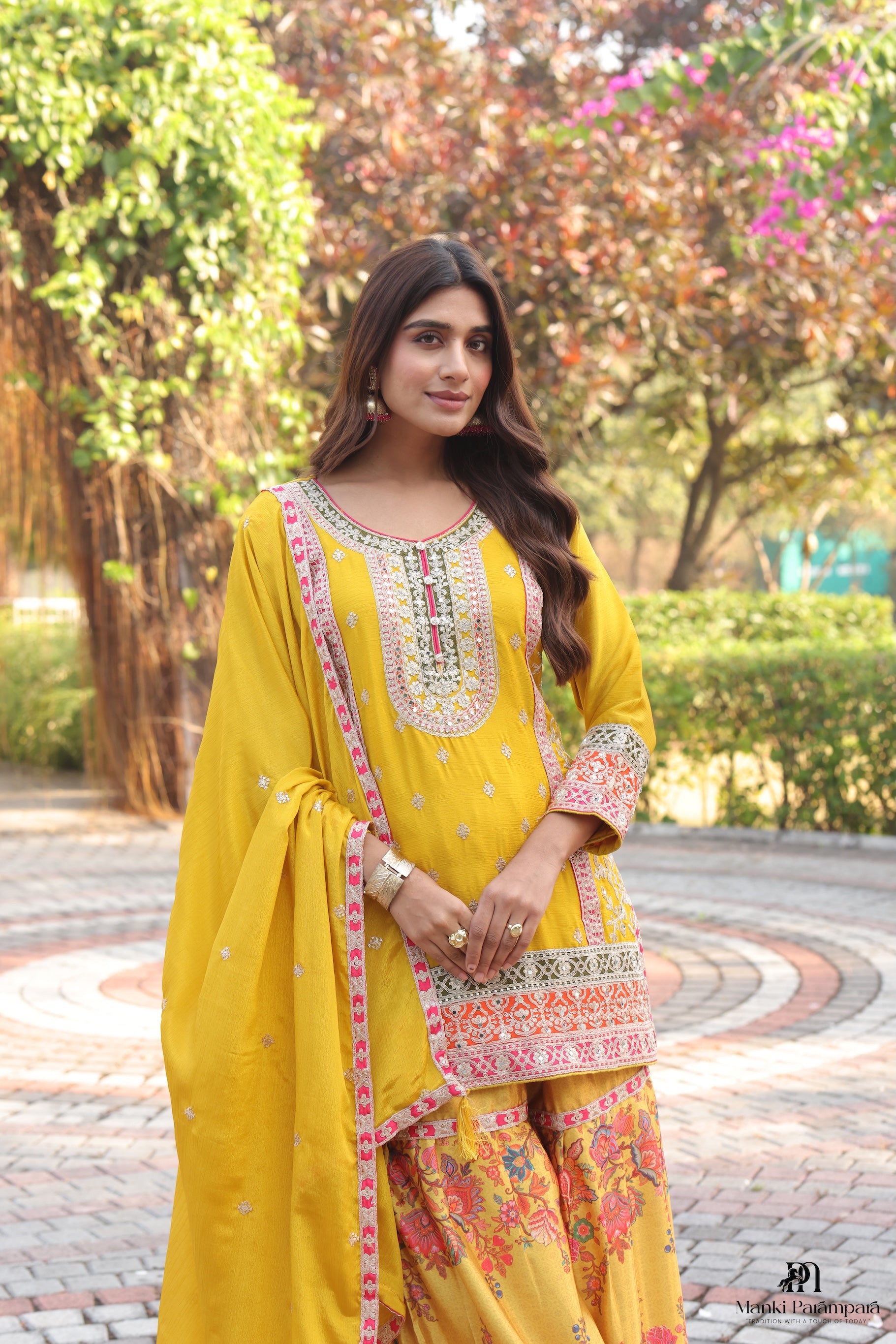 Manki Parampara – Kesar Phoolgarh Set