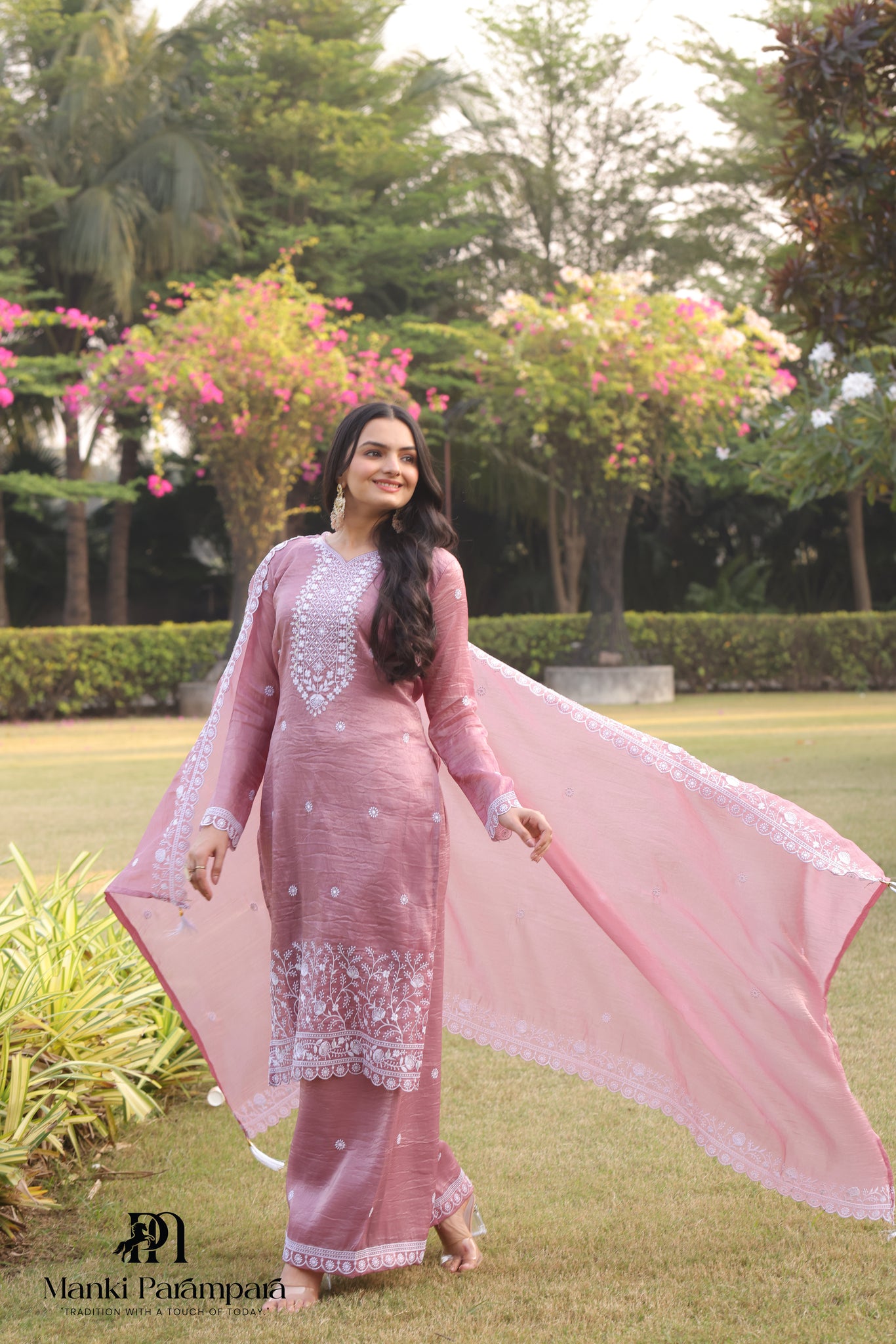 Manki Parampara-Pankhudi Pink