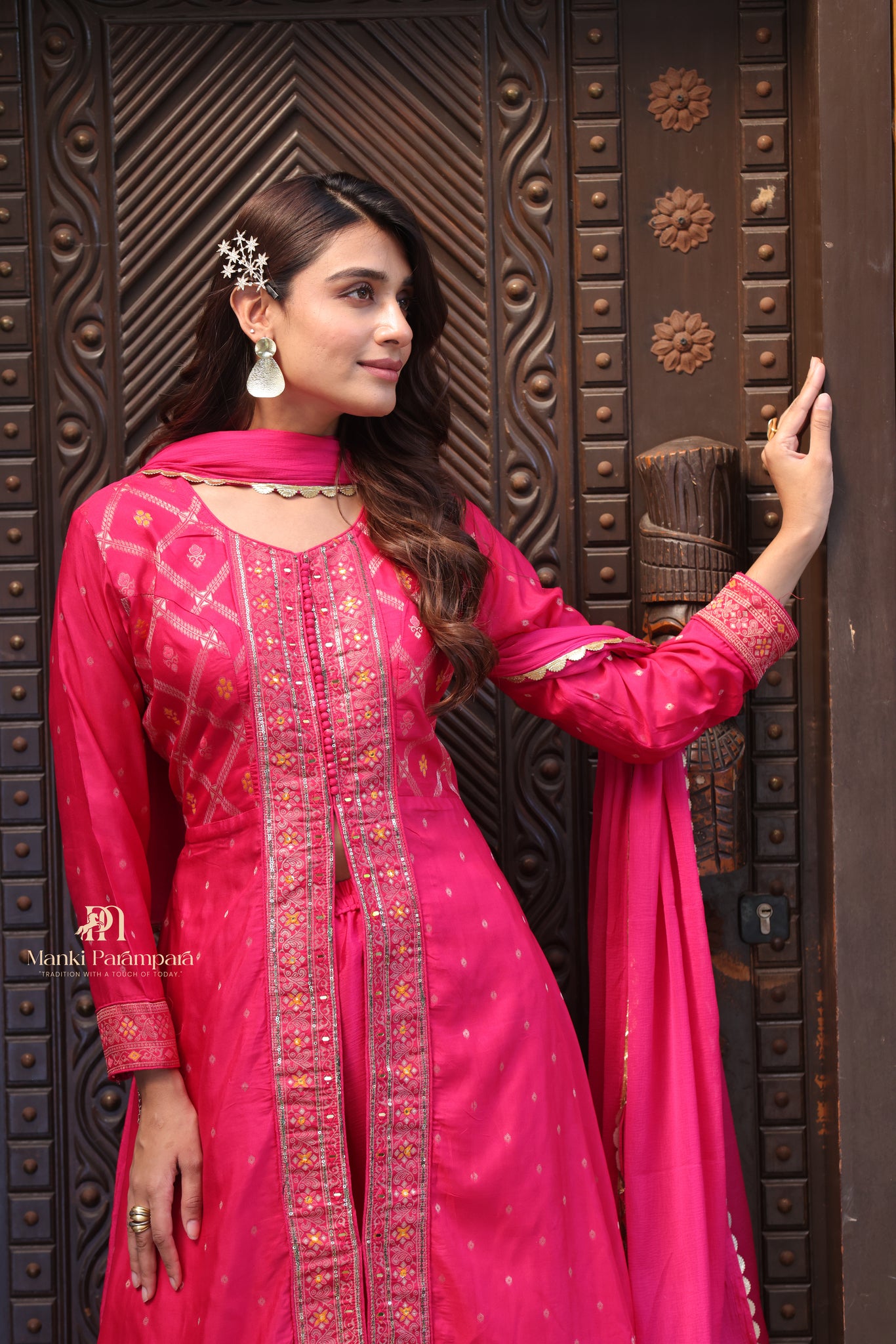 Manki Parampara – Gulnaar Rajsi Suit