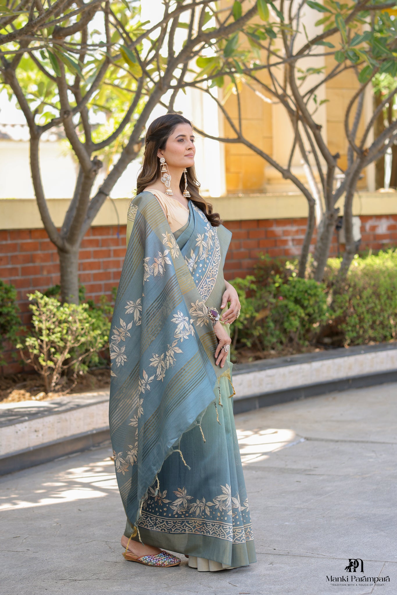 Teal Green Ombre Tussar Silk Saree