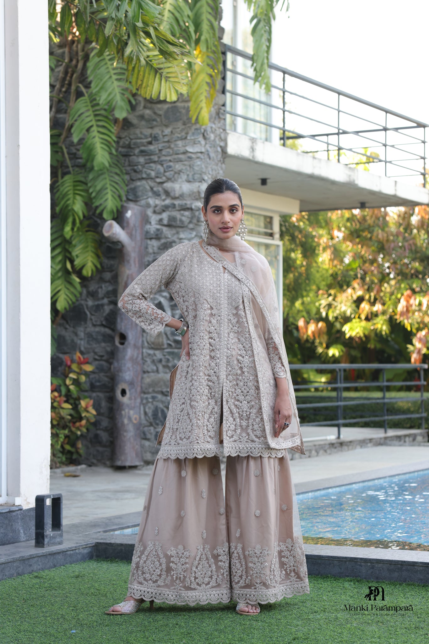 Manki Paramara-Zarveen Sharara set