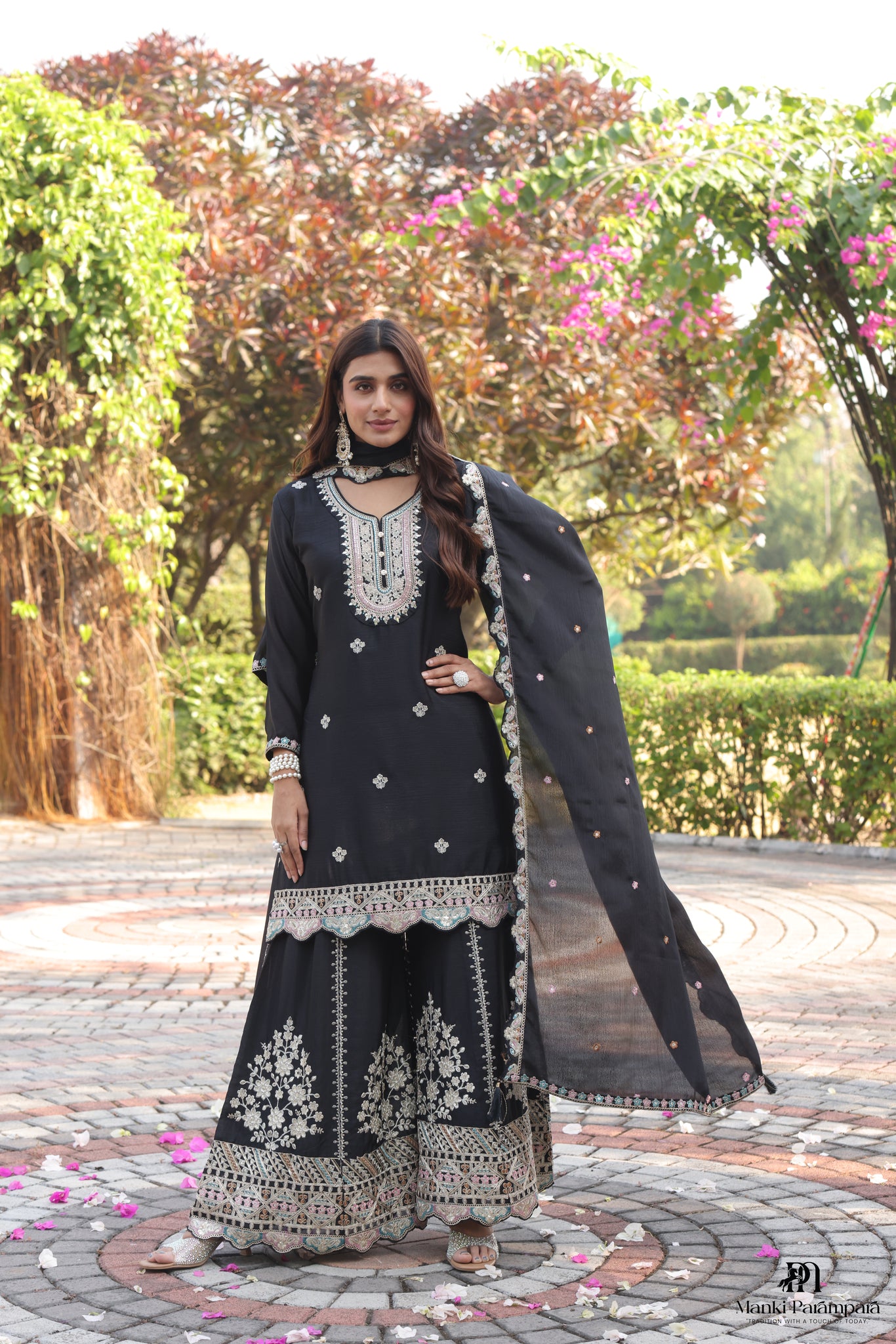 Manki Parampara – Rajwadi Kaali Meera Set