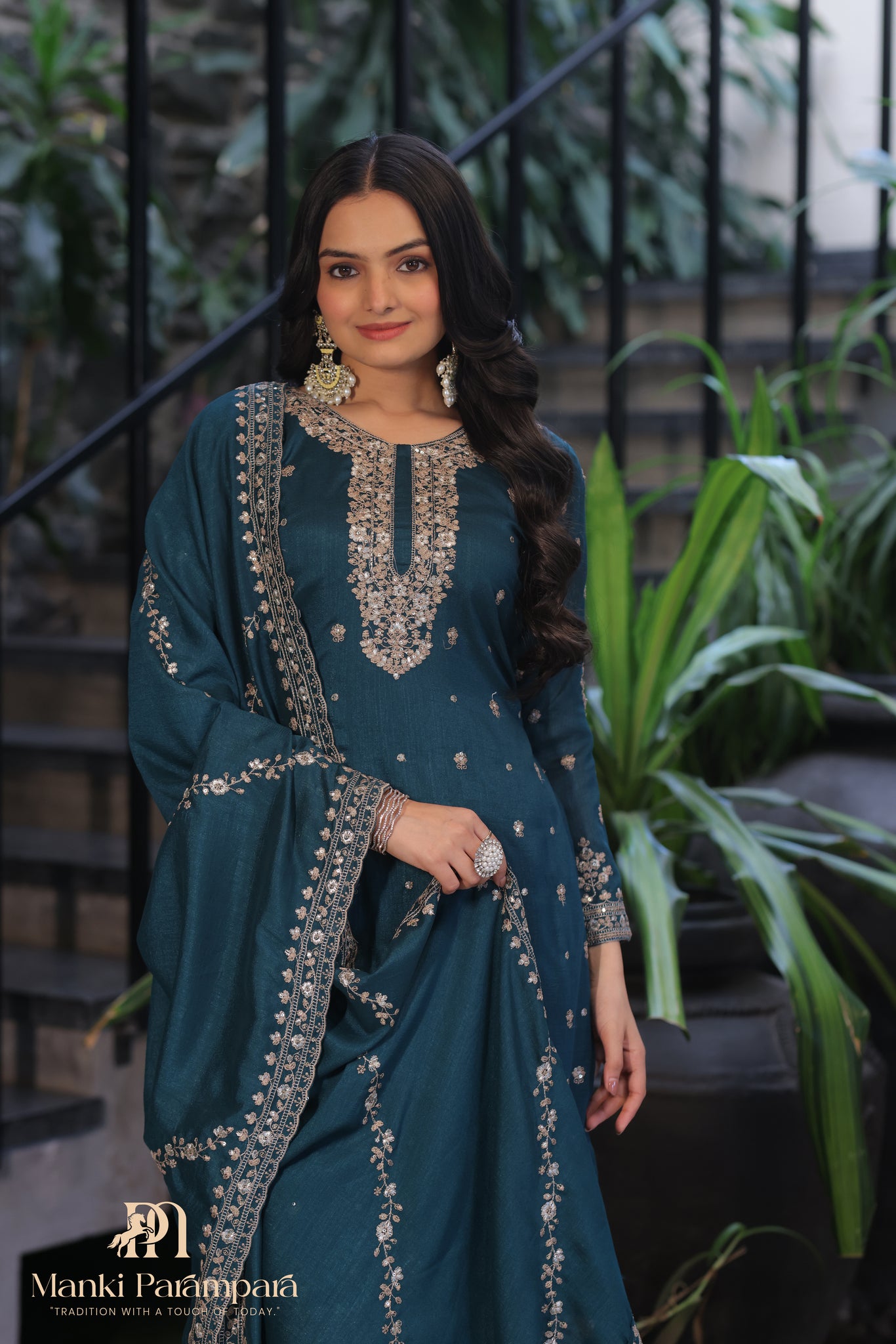 Manki Parampara-Indraneel Sharara Set