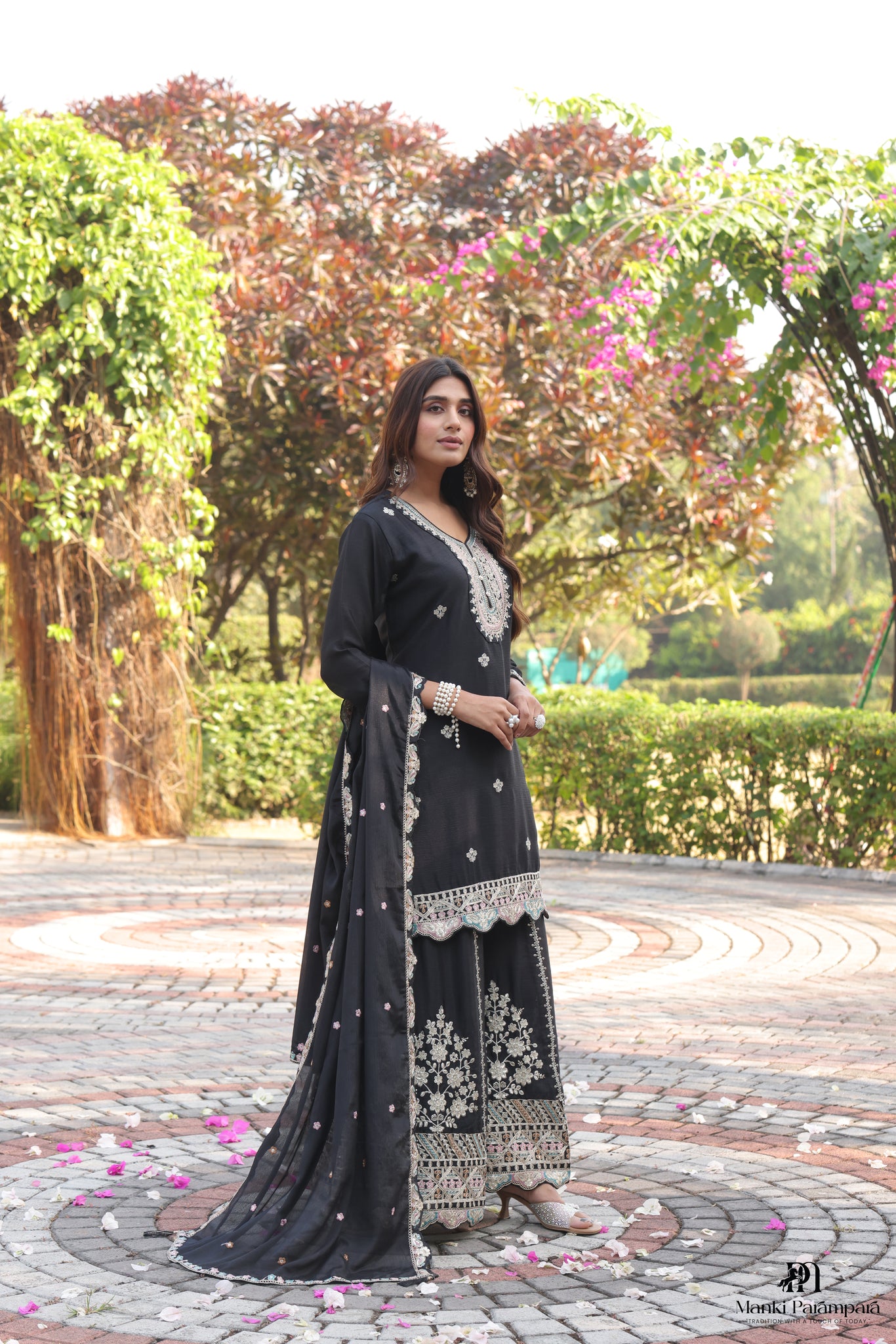 Manki Parampara – Rajwadi Kaali Meera Set