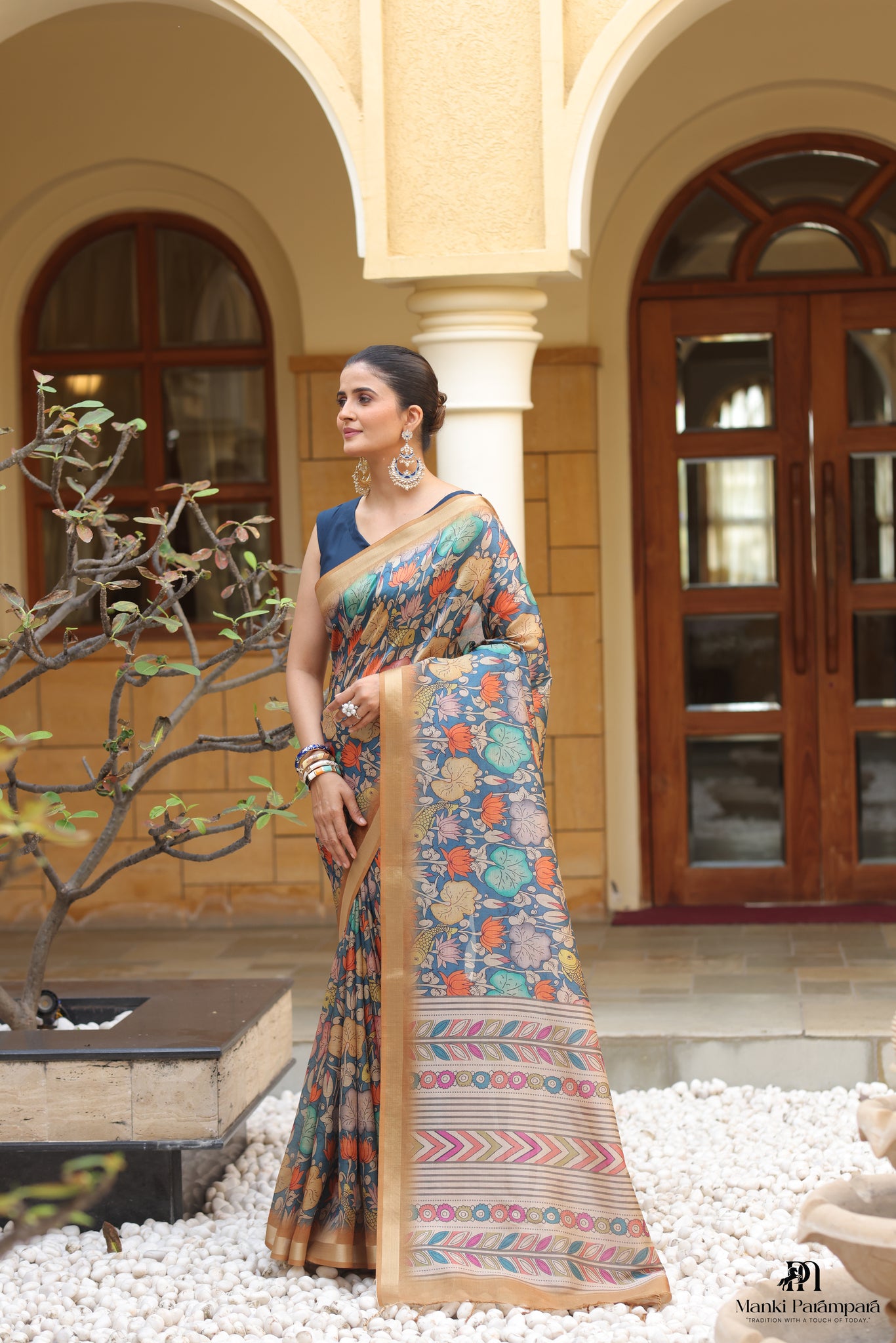 Garden-inspired heritage drape