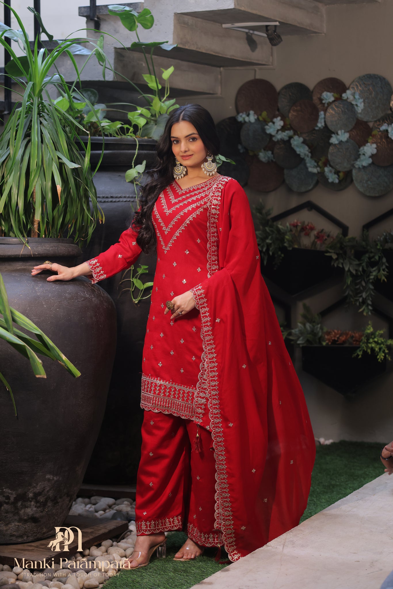 Manki Parampara-Laal Adaa Set