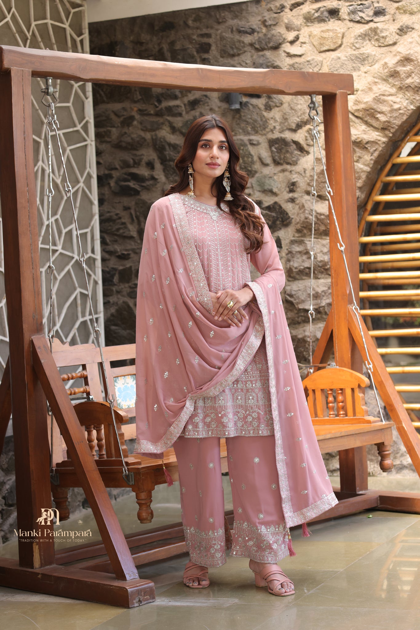 Manki Parampara – Gulabi Zarposhak