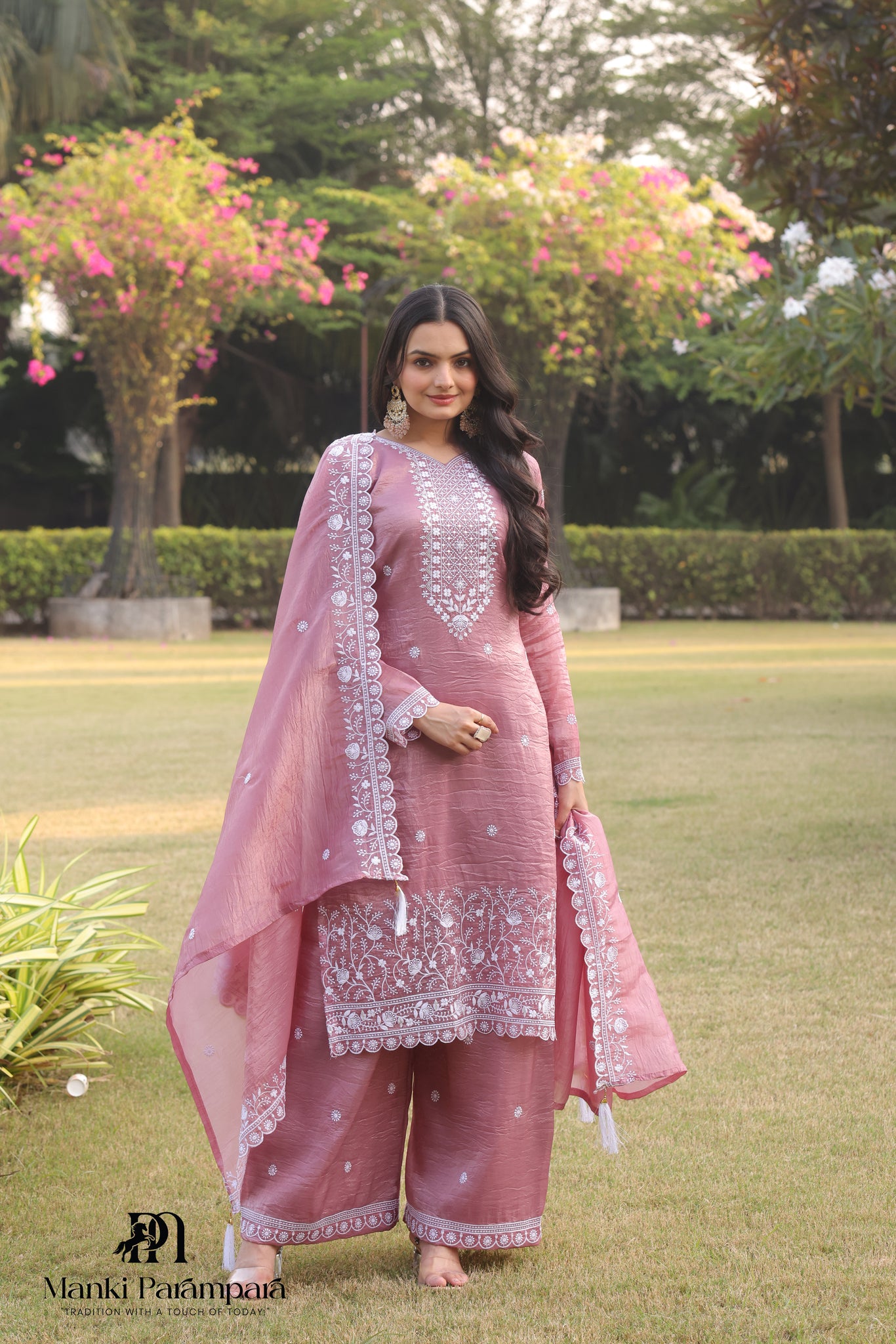 Manki Parampara-Pankhudi Pink