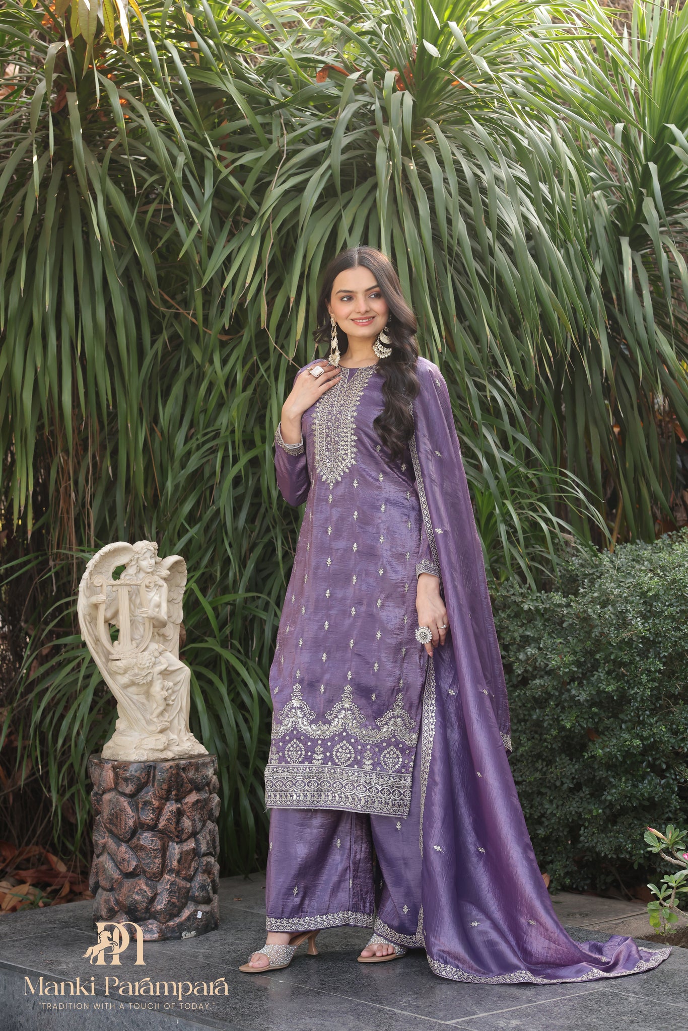 Manki Parampara- Lavender Royal Set