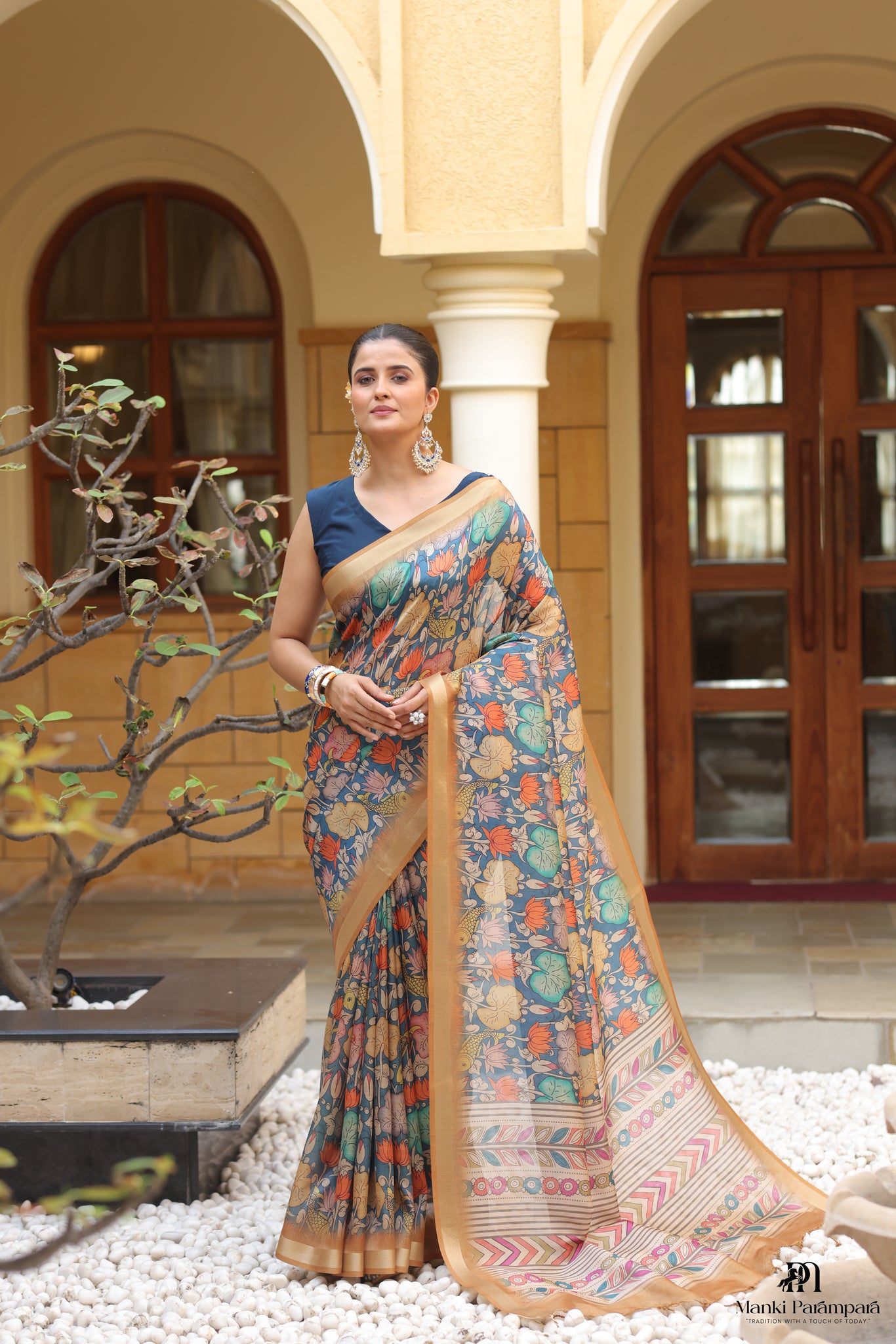 Garden-inspired heritage drape