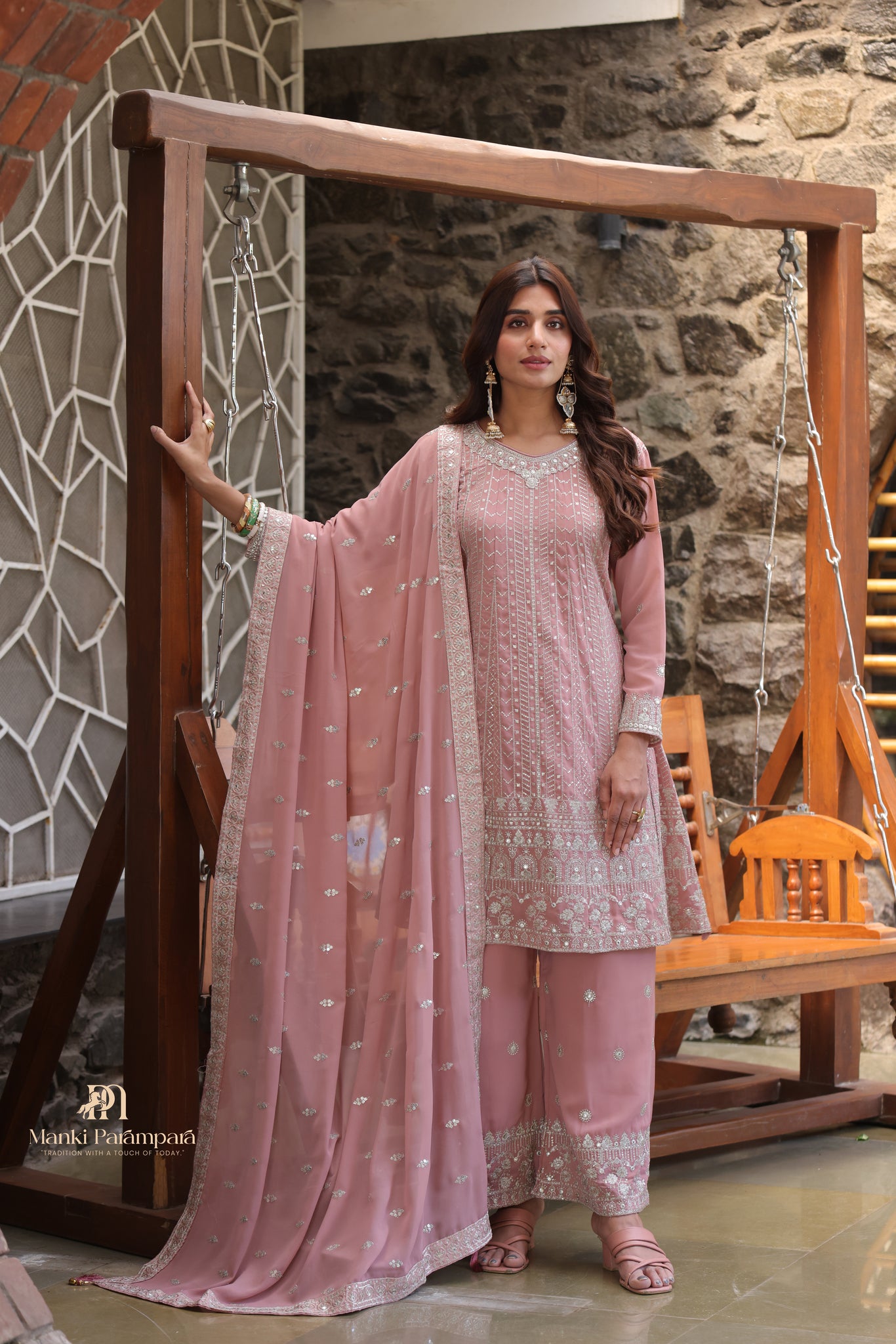 Manki Parampara – Gulabi Zarposhak