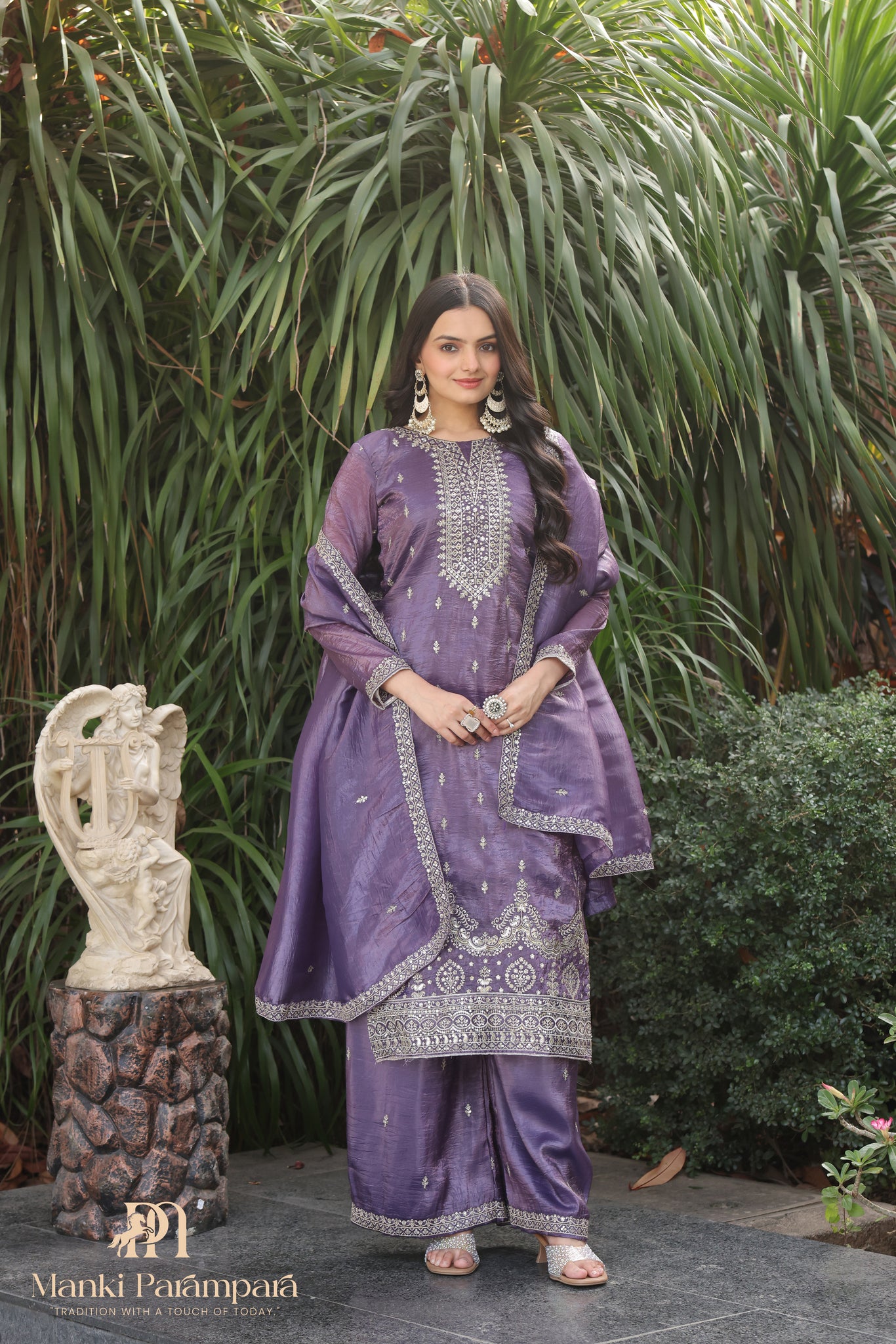 Manki Parampara- Lavender Royal Set