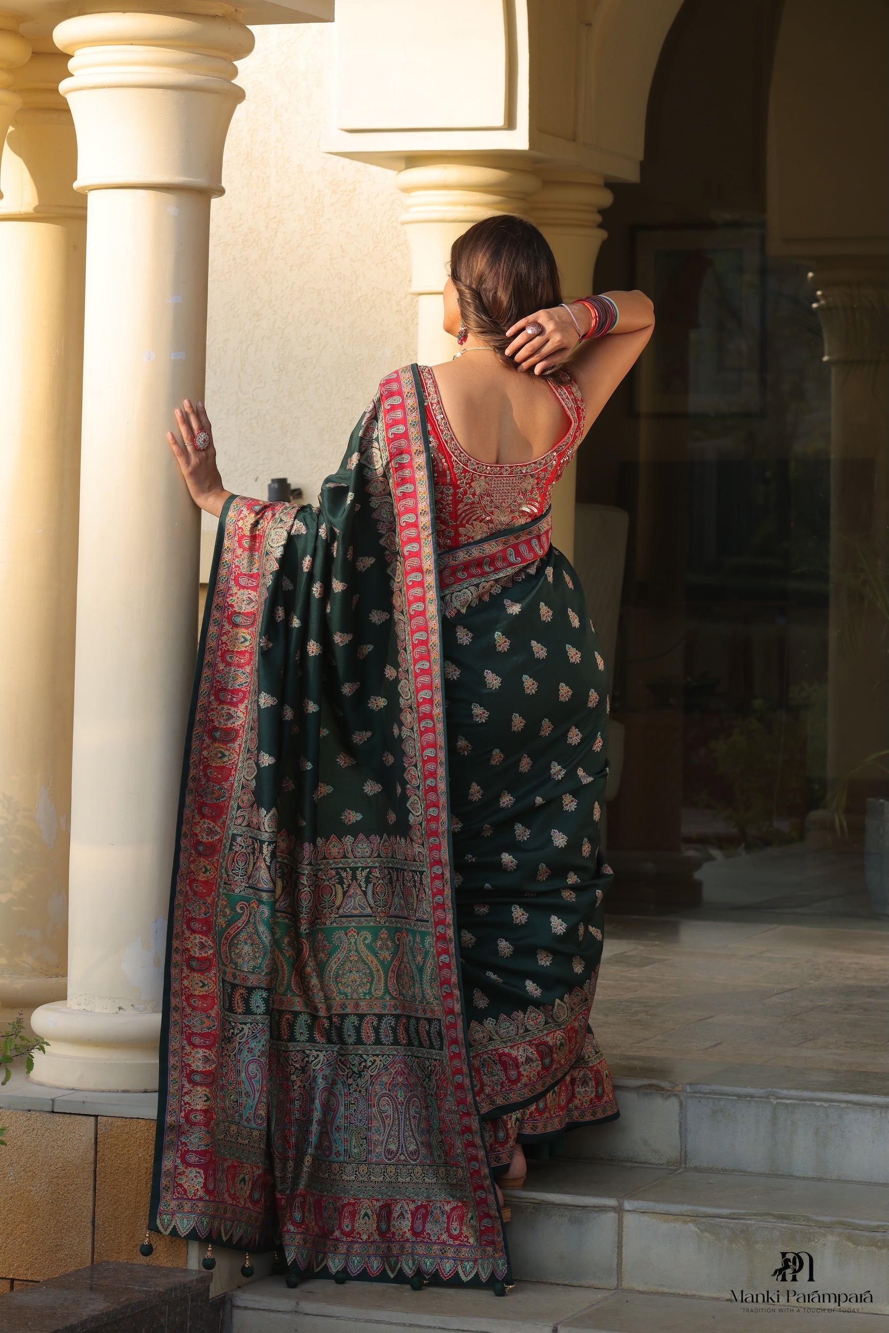Heritage Saree with Zari Weaving & Contrast Blouse