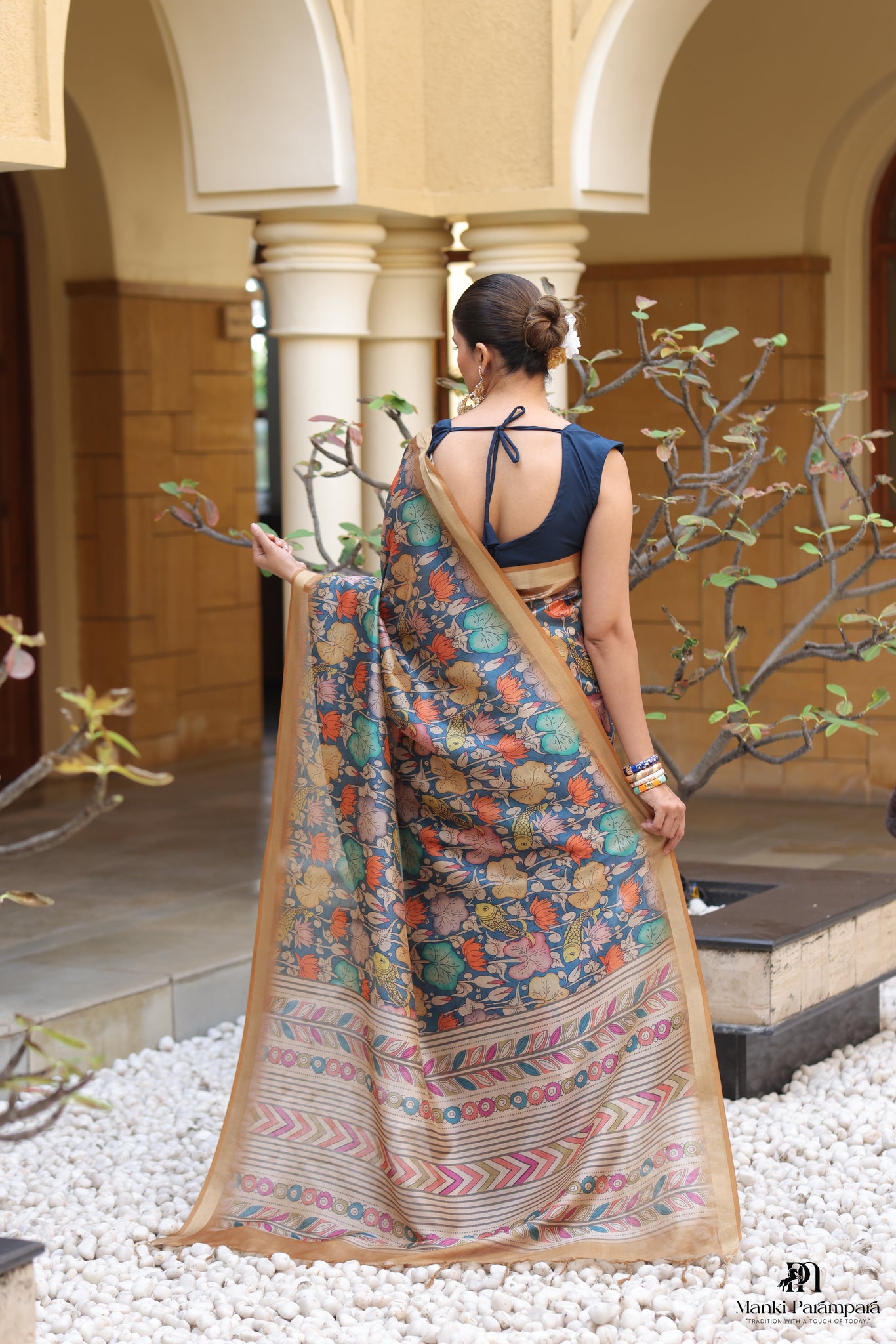 Garden-inspired heritage drape