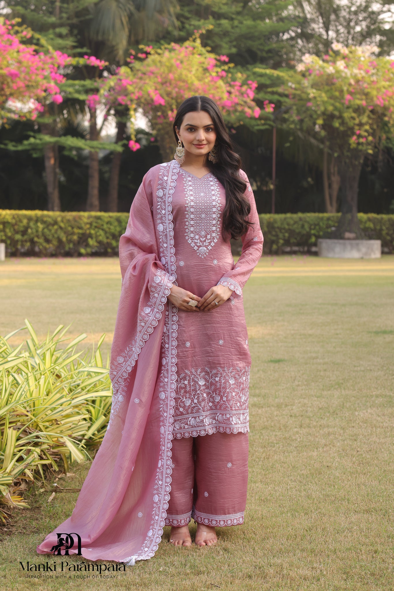 Manki Parampara-Pankhudi Pink