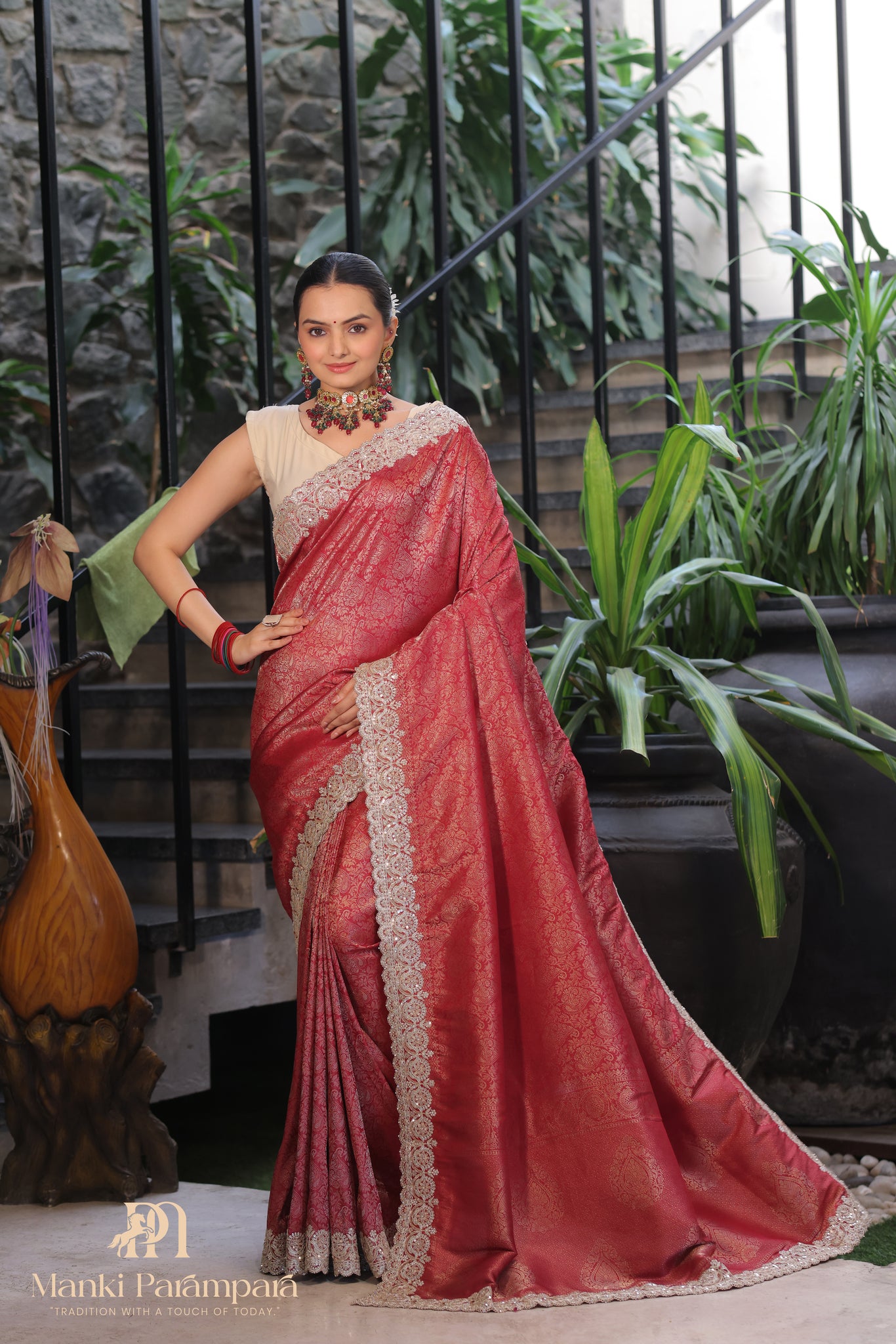 Royal Handcrafted Banarasi Zari Lace Saree