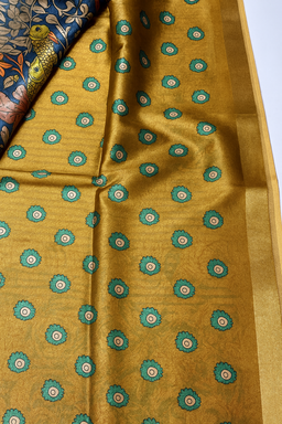 Garden-inspired heritage drape