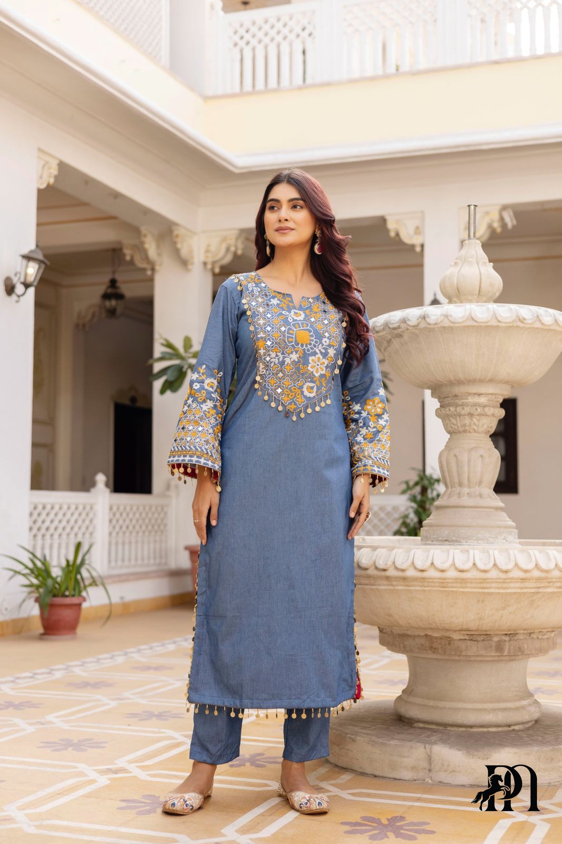 Gulnaar Neelam Suit Set